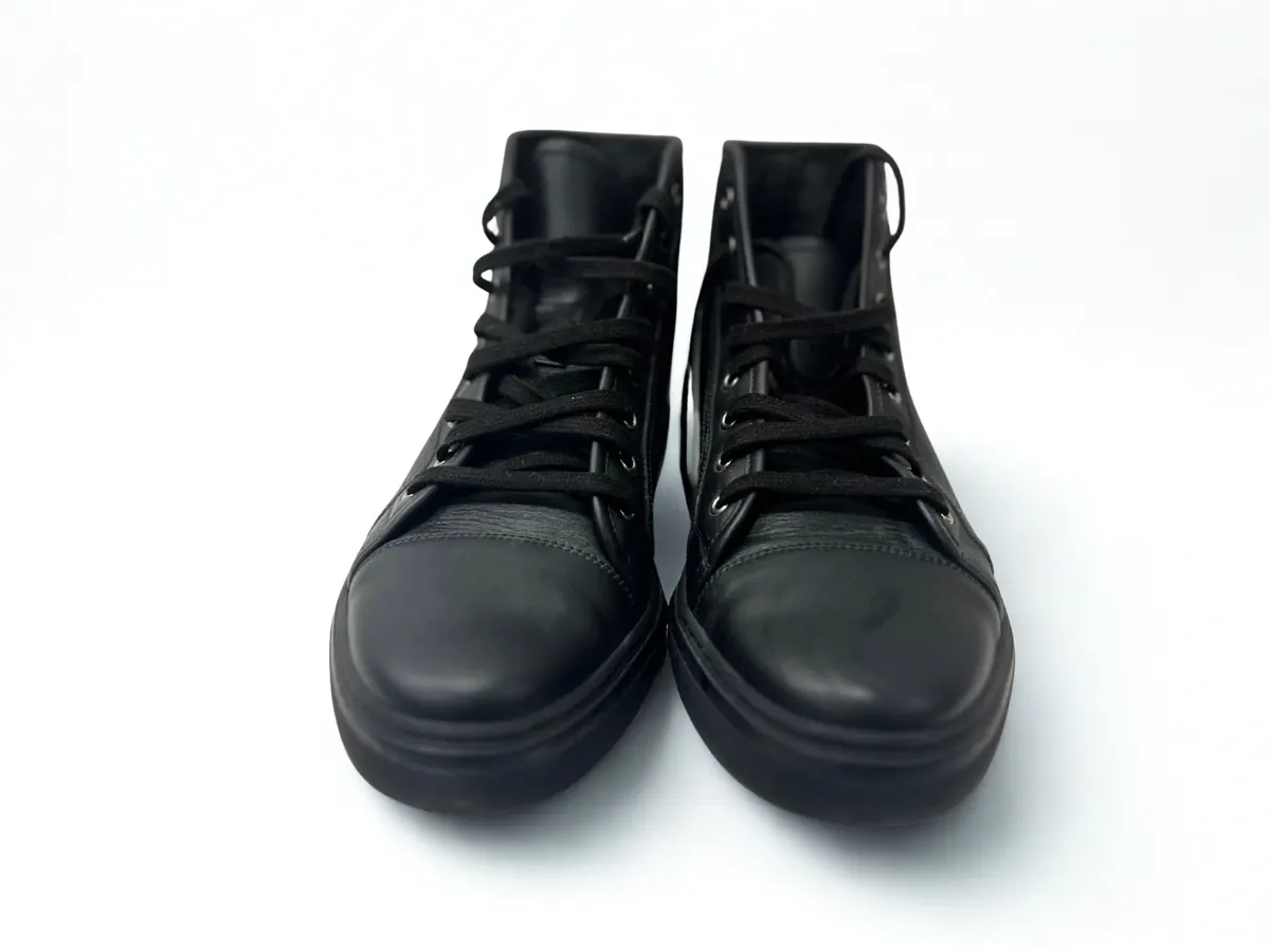 Ace Sneakers